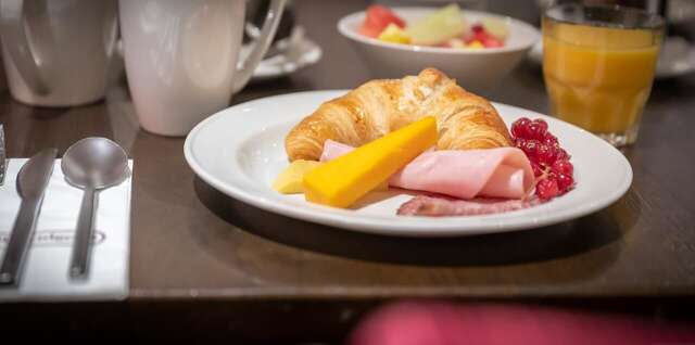 Отель Ballsbridge Hotel Дублин-17